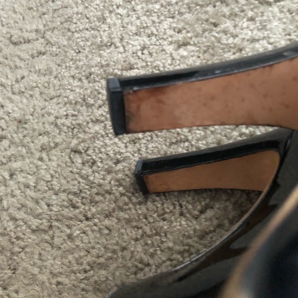 Chanel Black Patent Leather Pumps - Picture 8 of 8